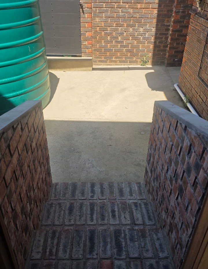 1 Bedroom Property for Sale in Seavale Eastern Cape